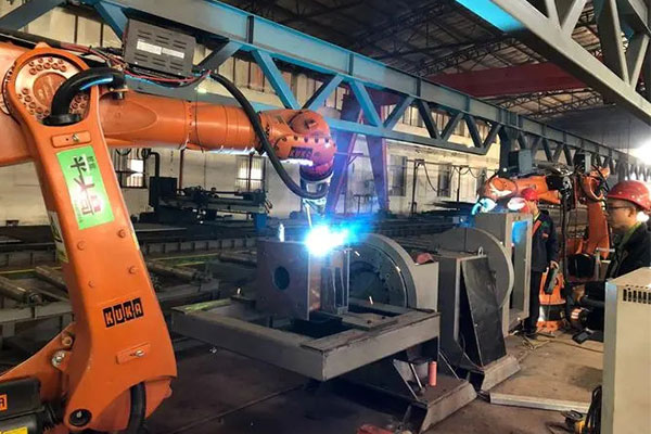機器人自動焊接加工